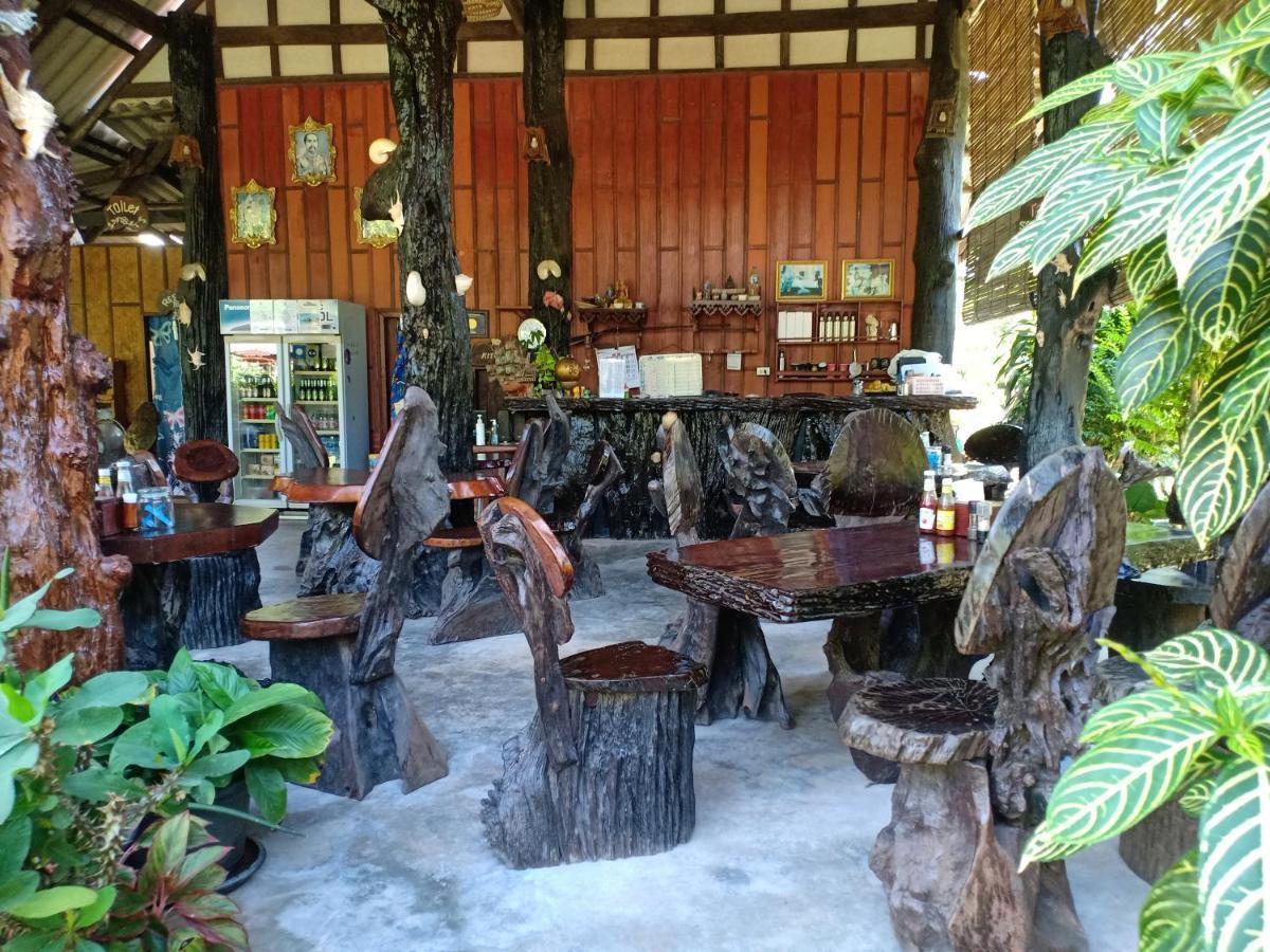 Friendly Koh Jum Hotel Bagian luar foto