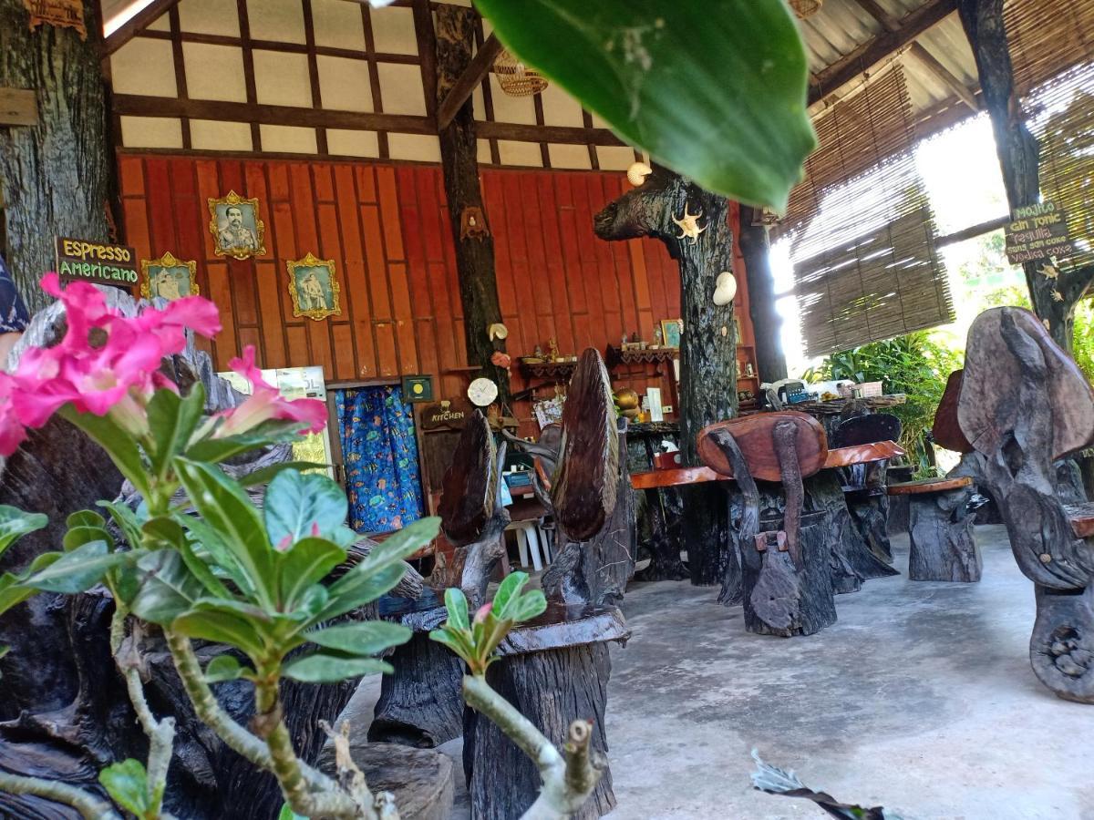 Friendly Koh Jum Hotel Bagian luar foto