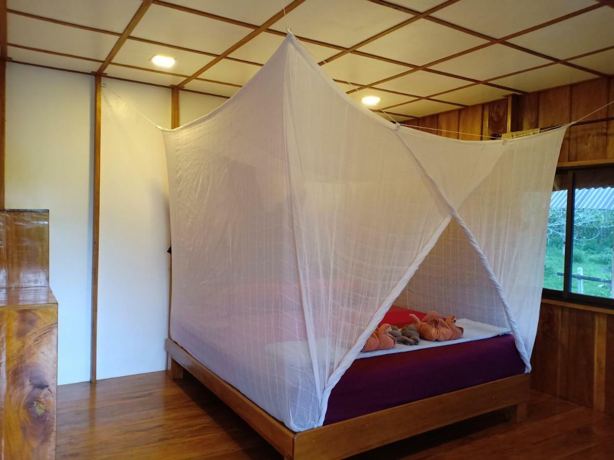 Friendly Koh Jum Hotel Bagian luar foto